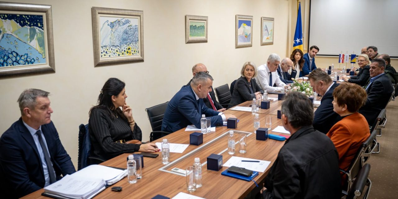 U Mostaru održana 13. sjednica Predsjedništva HNS-a BiH