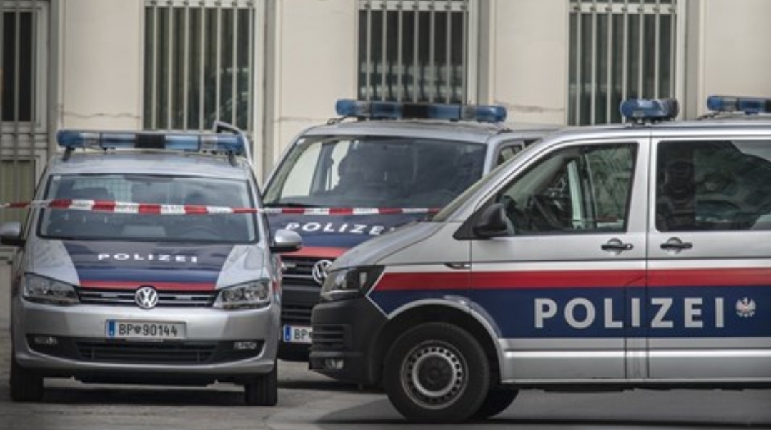 Muškarci iz Hrvatske i BiH u Austriji odvukli 76-godišnjakinju u auto i silovali je