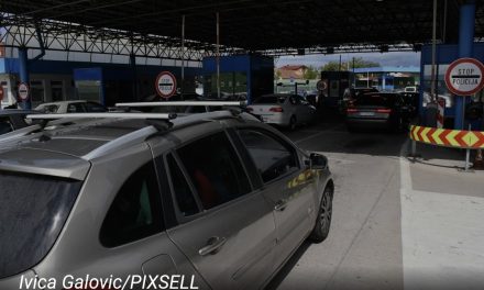 Morbidan slučaj na granici: Htio mrtvu ženu prevesti iz BiH u Hrvatsku – na suvozačkom mjestu