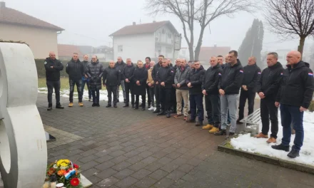 Veterani PPN „Ludvig Pavlović“ današnjom posjetom Vitezu i dolini Lašve snažno je ukazali na neraskidivo zajedništvo hrvatskih ljudi