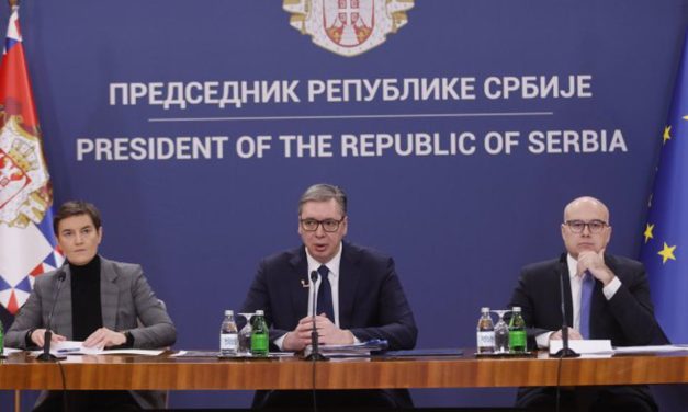 Vučić potvrdio da će pomilovati uhićene studente i objaviti dokumentaciju oko pada nadstrešnice