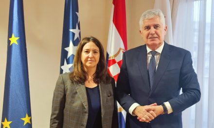 Jačanje suradnje i europskog puta BiH: Predsjednik Čović održao sastanak s veleposlanicom Italije Nj. E. Sarah Eti Castellani