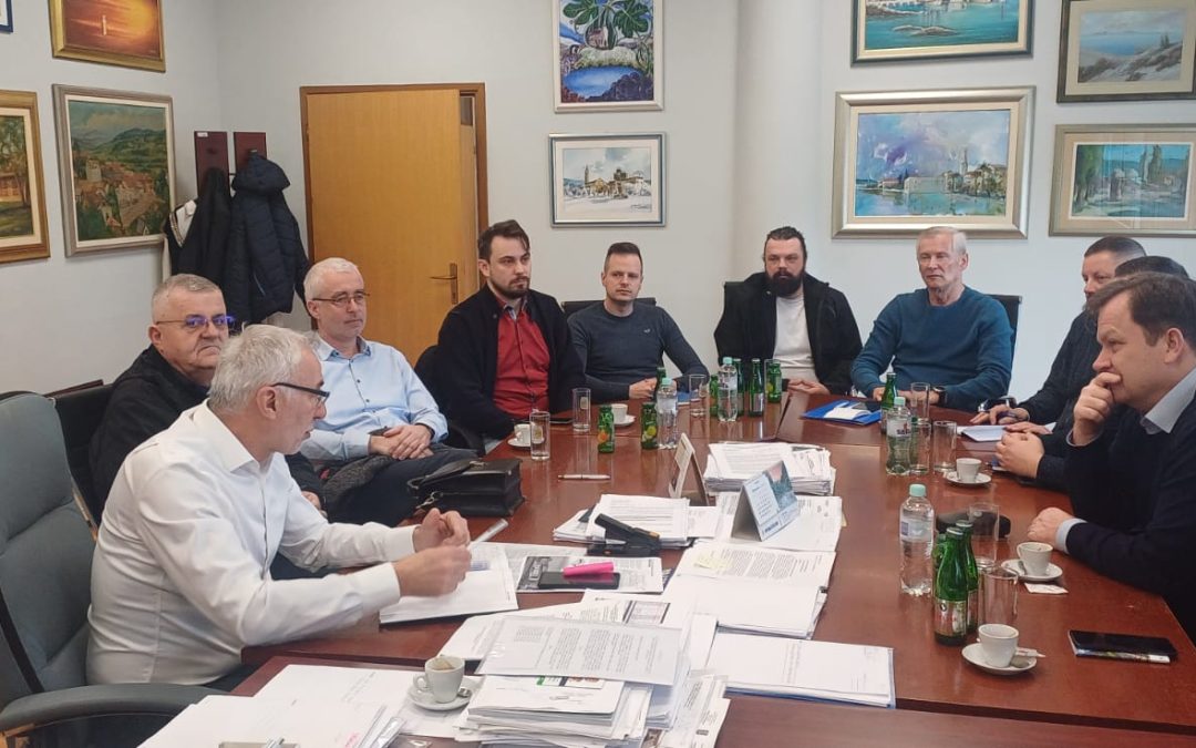 Predstavnici Uprave za razvojnu suradnju i humanitarnu pomoć MVEP R. Slovenije, s predstavnicima Caritasa Slovenije i Caritasa BiH posjetili općinu Kiseljak