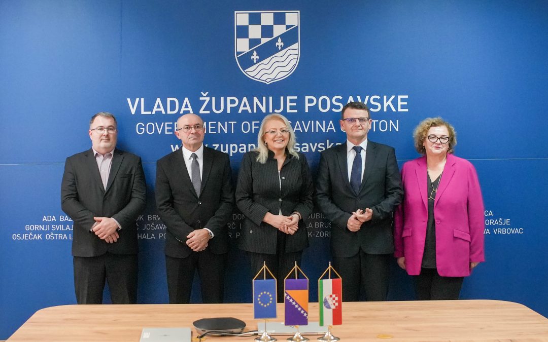 Predsjednica FBiH Lidija Bradara s Vladom Županije Posavske o projektima i financijskoj potpori