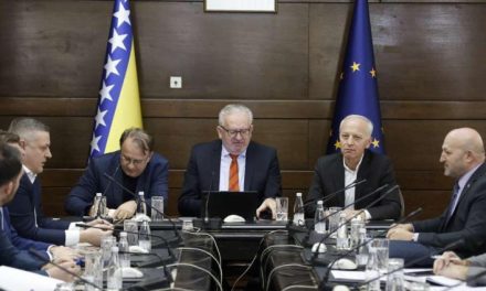 Refundacija do 304 KM doprinosa na minimalac, ali i doprinosa na rast ostalih plaća do 450 maraka