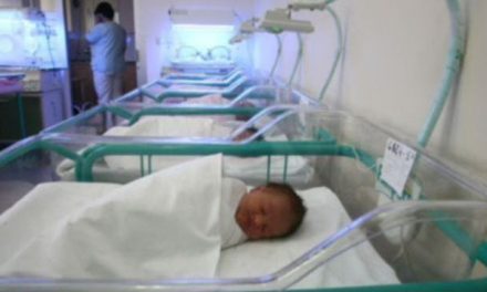Lijepa noć: Na KCUS-u rođeno 13 beba, u Općoj bolnici jedna