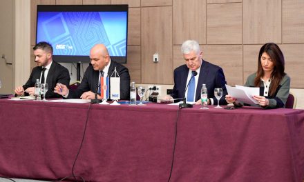 Radni sastanak Čovića sa Županijskim odborom HDZ-a BiH HNŽ u Neumu