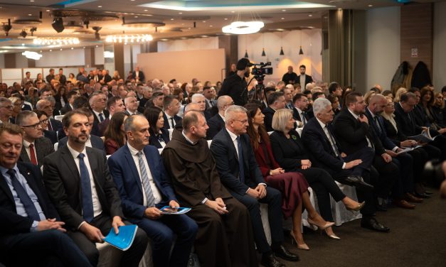 Svečana sjednica Gradskog vijeća Ljubuškog u povodu Dana Grada