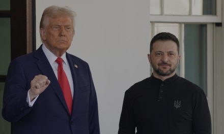Zelenski stigao kod Trumpa: Očekuje se potpisivanje sporazuma, Rusija postavila zahtjev SAD-u
