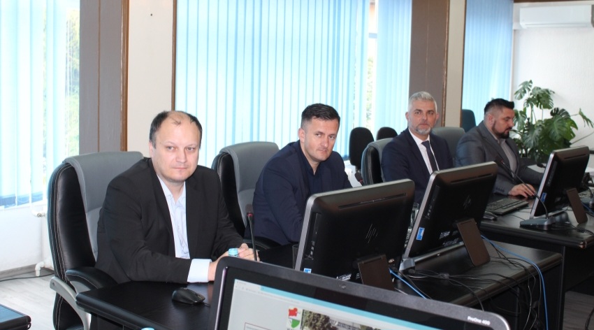 Vlada osniva javnu ustanovu za starateljsku skrb i ulaže u sanaciju poplavljenih područja