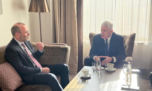 Čović u Podgorici s Manfredom Weberom, predsjednikom EPP-a: ubrzana stabilizacija prilika i europskog puta BiH