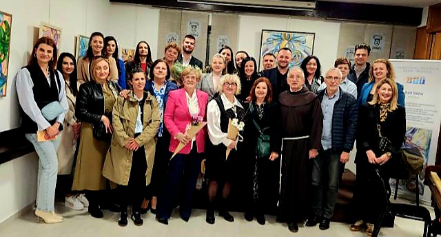 Sarajevo: Otvorena izložba slika “Razmjena mišljenja” autorice Ivane Ribičić