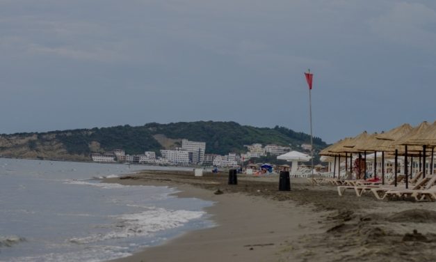 Mornarica Crne Gore spasila Ivicu Kostelića koji se kajakom izgubio na moru