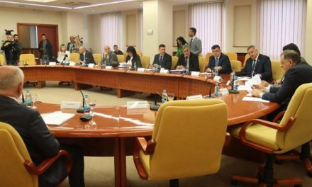 Pozvane sve stranke – RS dobiva tekst novog Ustava?
