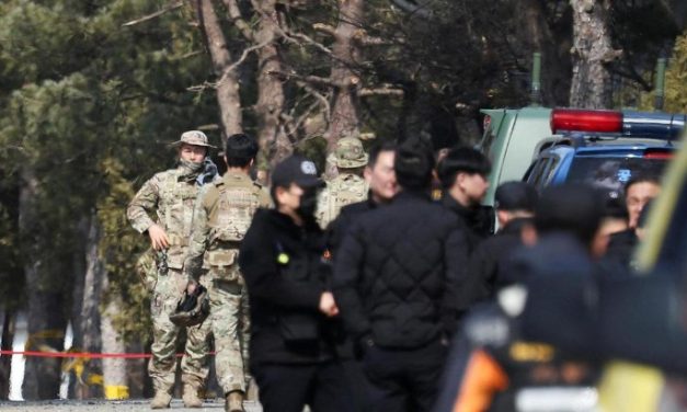 Vojni zrakoplov slučajno bacio bombe izvan poligona: Najmanje osam osoba ozlijeđeno