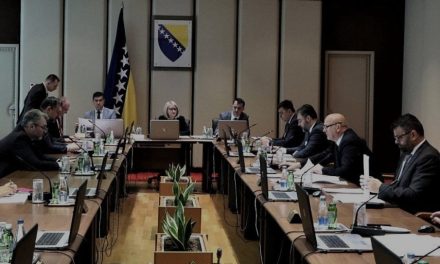 Tenzije rastu, kriza se ne rješava. Hrvati ne žele biti politički kusur
