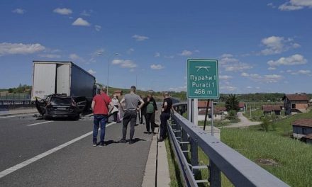 U nesreći kod Banje Luke poginuli poslanik u NSRS-u Srđan Todorović, njegova supruga i dijete