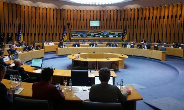 Dvije presude Ustavnoga suda ruše tvrdnje Bošnjaka o “neustavnom” prijedlogu izmjena Izbornog zakona