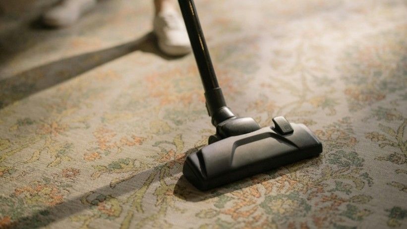 Usisavanje kuće troši više kalorija nego sat u teretani
