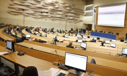 FOTO OESS upozorio: Trojkin Prijedlog zakona o Sudu BiH ugrožava procesuiranje ratnih zločina