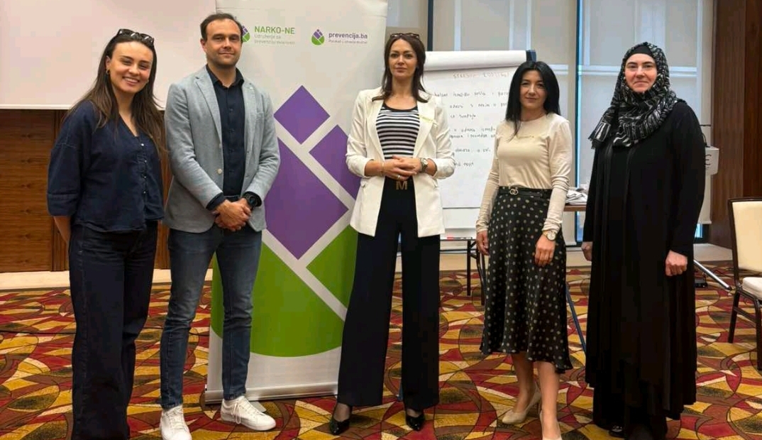 Multisektorski tim Općine Kiseljak sudjeluje na trodnevnoj edukaciji “Snažne porodice”