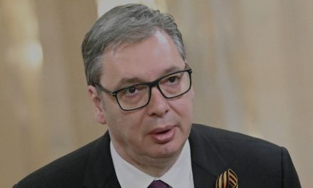 Vučić iz Moskve: Histerično me napala Hrvatska, ‘glavna sila’ današnje Europe