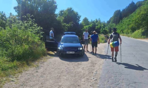 Incident u Šešićima: Vozač VW Passata napao hodočasnike na putu za Podmilačje