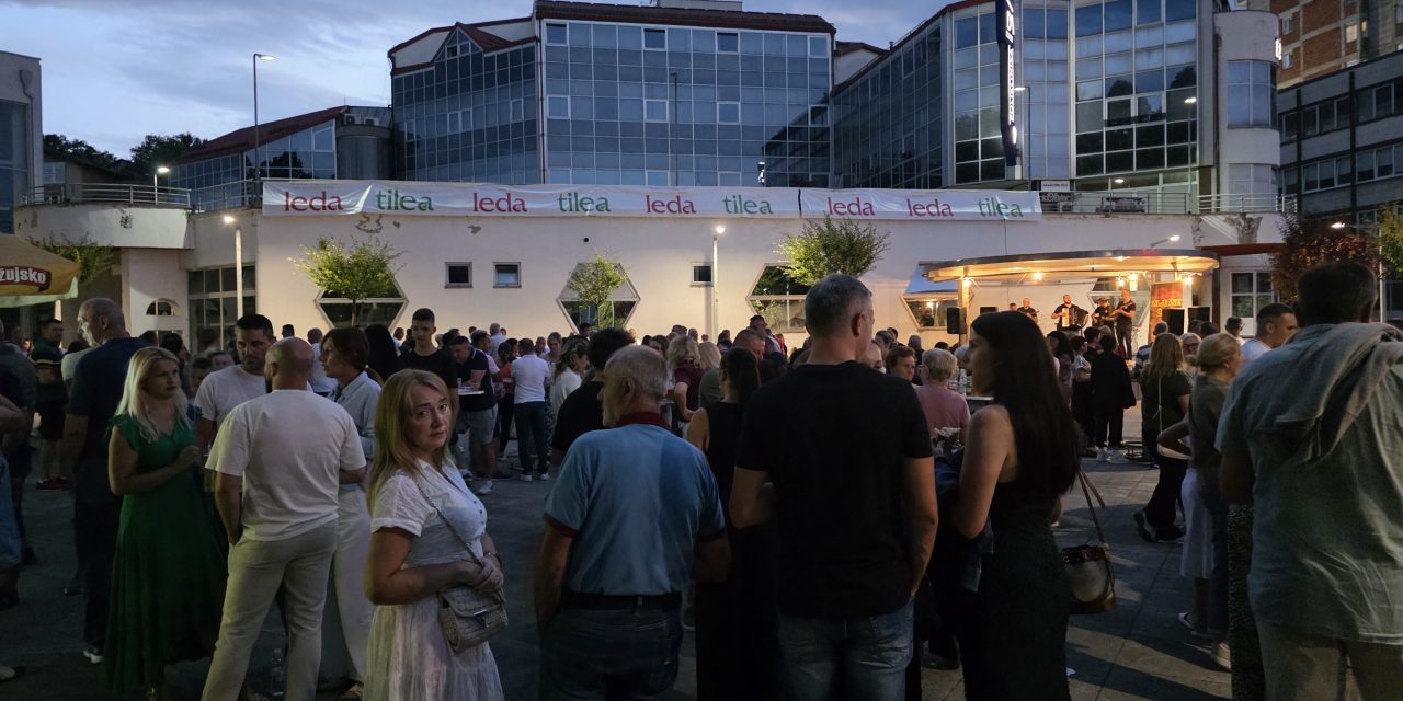 Zaključena Ribarska večer u Kiseljaku – fish paprikaš i dobra glazba privukli mnoštvo posjetitelja