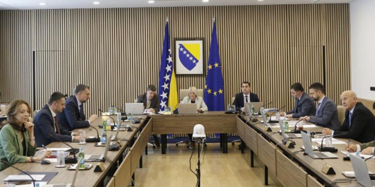 Vijeće ministara će raspravljati o plaćama, ali i programu javnih investicija
