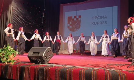 SKUD „Gromiljak“ očarao publiku na Strljanici – Dani kosidbe na Kupresu