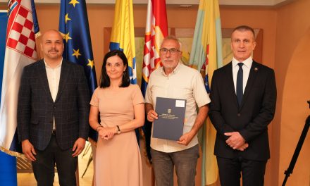 Općina Kiseljak: Potpisan ugovor vrijedan 252.698,45 eura za projekt energetske učinkovitosti