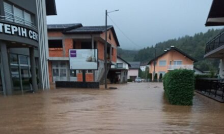 POZIV VLASNICIMA STAMBENIH OBJEKATA NA POTPISIVANJE UGOVORA ZA NADOKNADU DIJELA ŠTETE OD POPLAVA