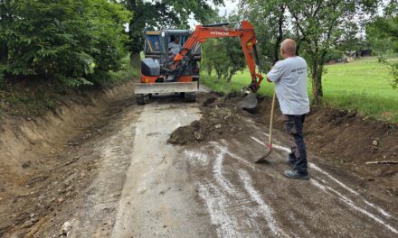 Počeli radovi na asfaltiranju dijela puta u naselju Dugo Polje – Medovići