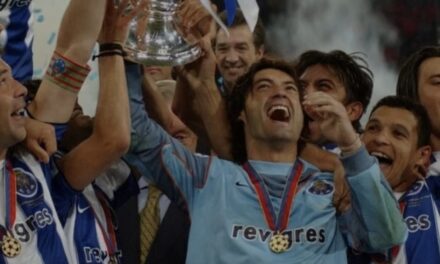 Preminuo legendarni nogometaš koji je prije 21 godinu kao kapetan digao trofej Lige prvaka