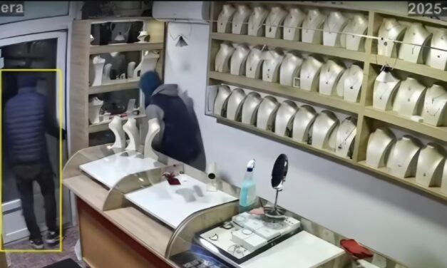 Kamere snimile pljačku zlatarne u Maglaju