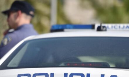 Filmska pljačka na Viru: Opljačkan kombi zaštitarske službe pun novaca