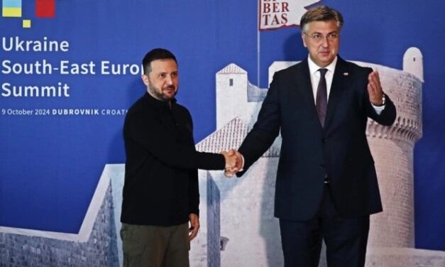 ZELENSKI: Čestitao sam Andreju i hrvatskom narodu Dan pobjede