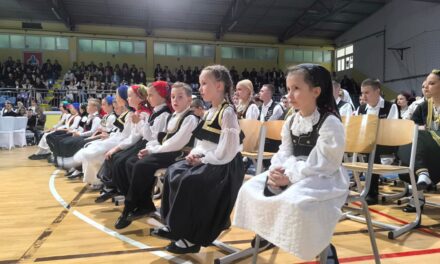 U Kreševu održana Smotra folklora “Igrom da te upoznam”