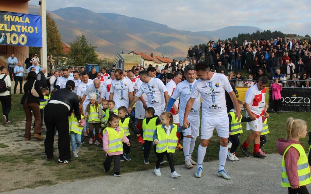 Dan za pamćenje u Gornjem Vakufu-Uskoplju: Humane zvijezde BiH i Hrvatske odigrale humanitarnu utakmicu