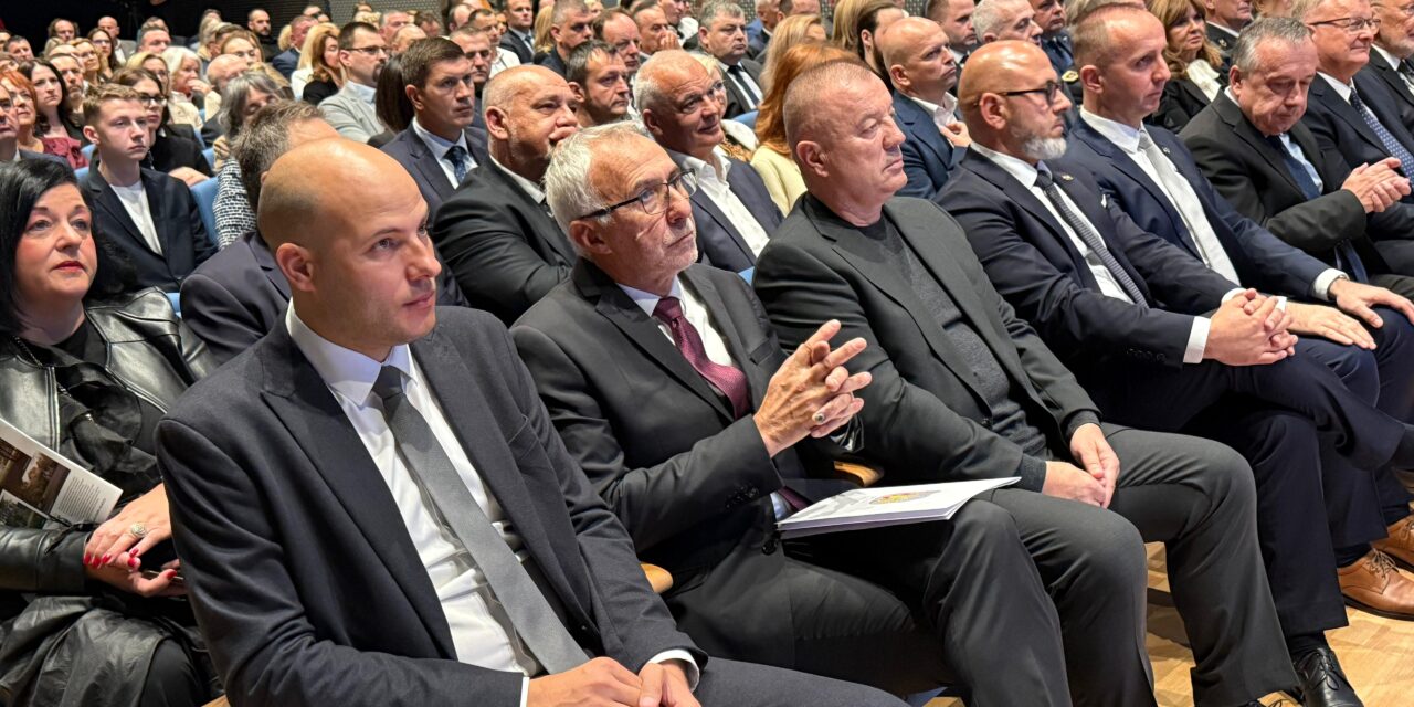 Izaslanstvo Općine Kiseljak na svečanoj sjednici Grada prijatelja Zaprešića