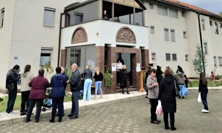 Još jedna lijepa priča iz Gromiljaka: otvorena humanitarna izložba “Za Haiti”