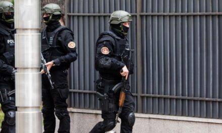 Opsadno stanje u Podgorici: Privedeno 45 turskih državljana