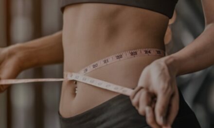 Četiri svakodnevne navike koje mogu smanjiti salo na trbuhu