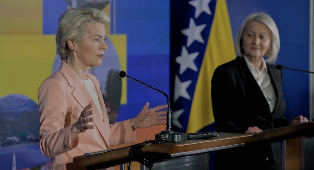 Von der Leyen u Srebrenici, a u Sarajevu da ohrabri EU put