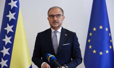 Soreca i veleposlanici država članica EU u posjeti Travniku, Šipovu, Bosanskom Petrovcu i Bihaću