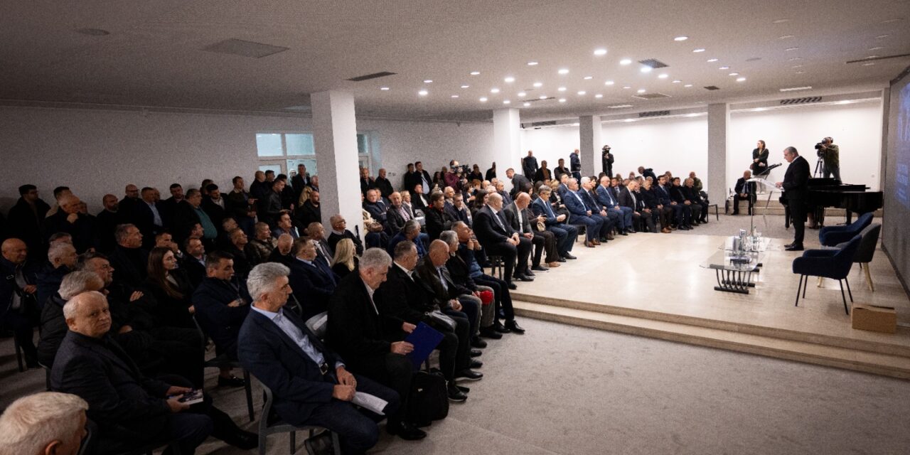 34. obljetnica utemeljenja Hrvatske zajednice Herceg-Bosne: Istina, svjedočanstvo i sjećanje u središtu svečanosti