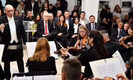 Svečano predstavljena Monografija 70 godina Simfonijskog orkestra Mostar, zastupnica Filipović: „Brojni glazbenici utkali su svoje umijeće i integritet u Orkestar“