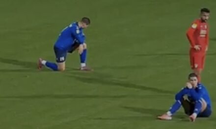 (VIDEO) Igračima Radničkog javljeno da im je umro trener tijekom utakmice