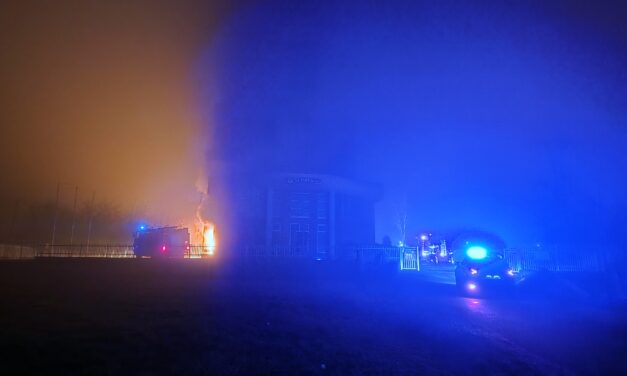 Požar u Polju Višnjica lokaliziran, nema opasnosti za okolne objekte