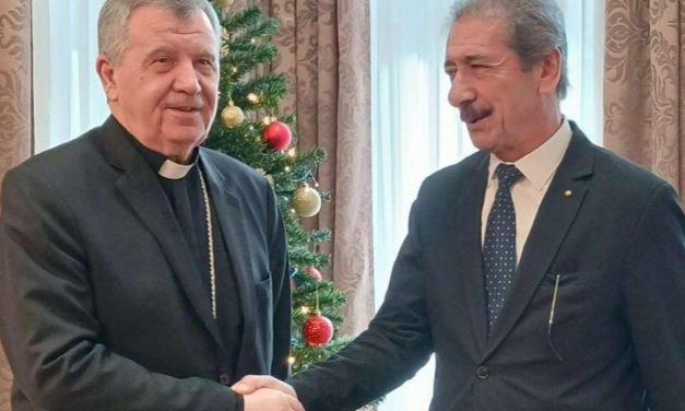Nadbiskup Vukšić se susreo s veleposlanikom Države Palestine